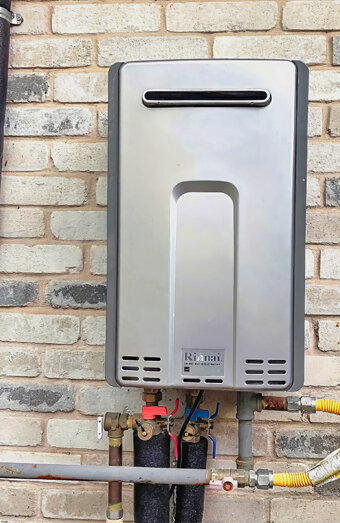 https://nollamarahotwater.com.au/uploads/2025/06/instant-hot-water-systems-48570.jpg
